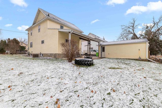 420 Declark Street, Beaver Dam, WI 53916