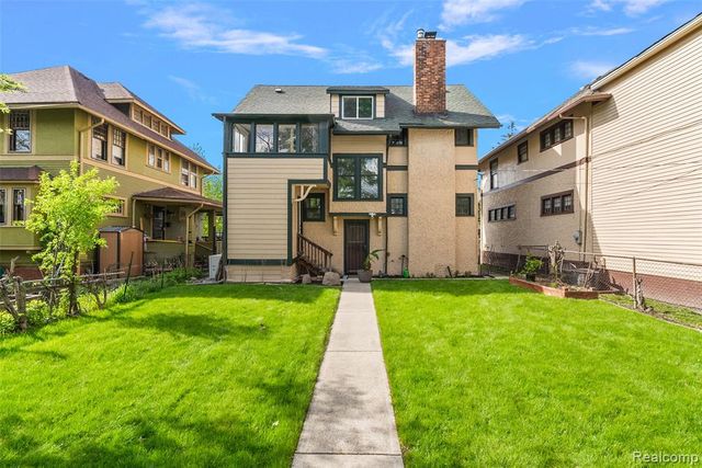 867 Edison Street, Detroit, MI 48202