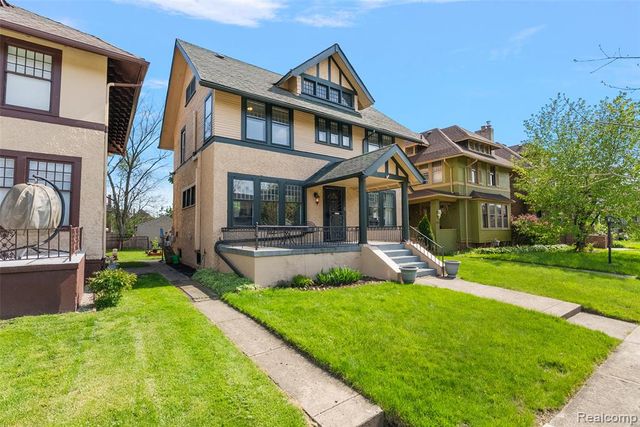 867 Edison Street, Detroit, MI 48202
