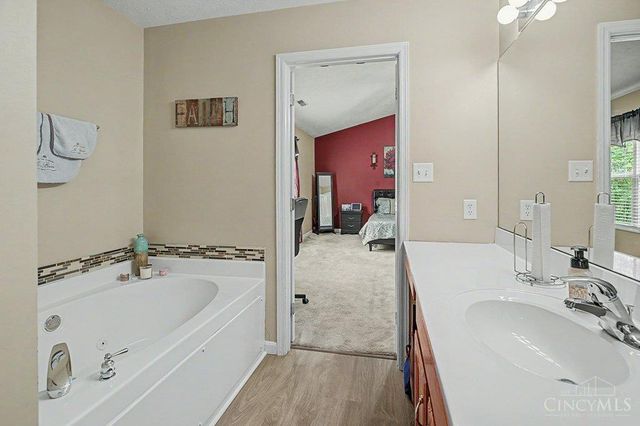 205 Sackett Drive, Monroe, OH 45050