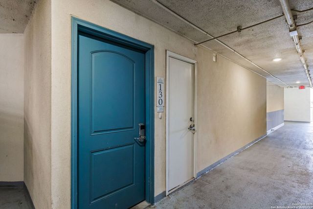 800 Sandcastle Dr # 130, Port Aransas, TX 78373