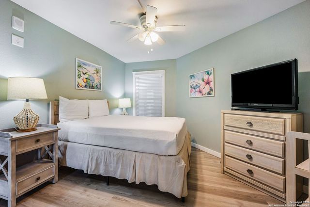 800 Sandcastle Dr # 130, Port Aransas, TX 78373