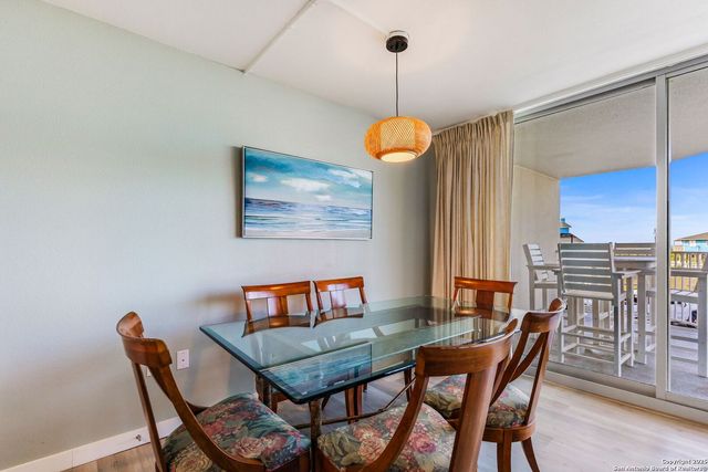 800 Sandcastle Dr # 130, Port Aransas, TX 78373