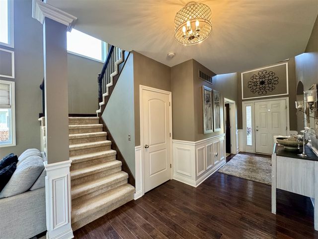 21568 Fort Worth Drive, Macomb, MI 48044