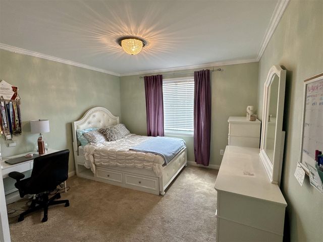 21568 Fort Worth Drive, Macomb, MI 48044