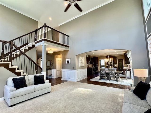21568 Fort Worth Drive, Macomb, MI 48044