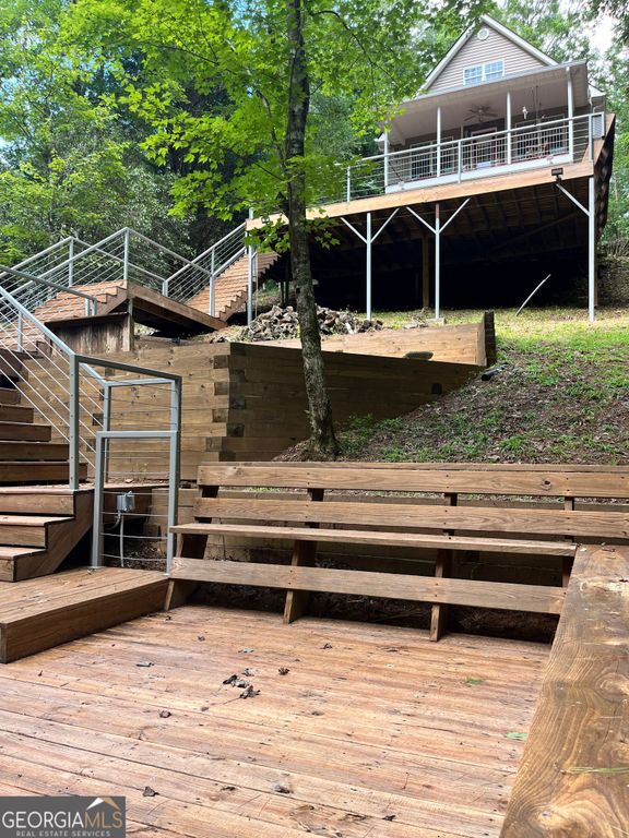 512 Running Deer Road, Cleveland, GA 30528