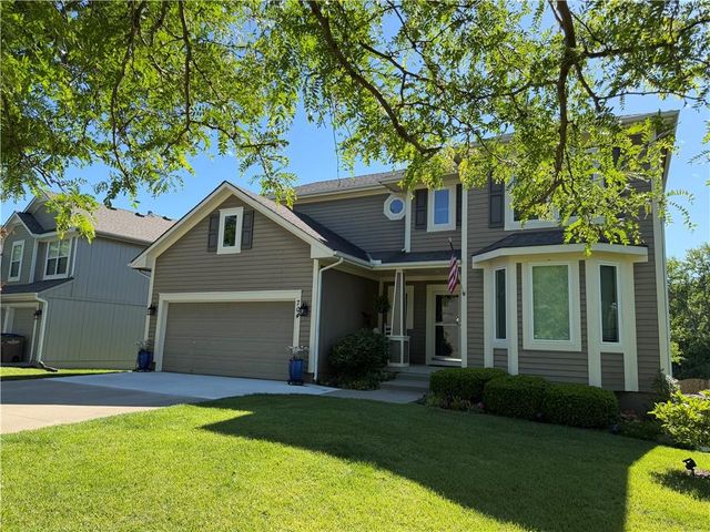 704 S Adams Street, Raymore, MO 64083