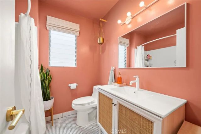 528 Cedar 3A, Long Beach, CA 90802
