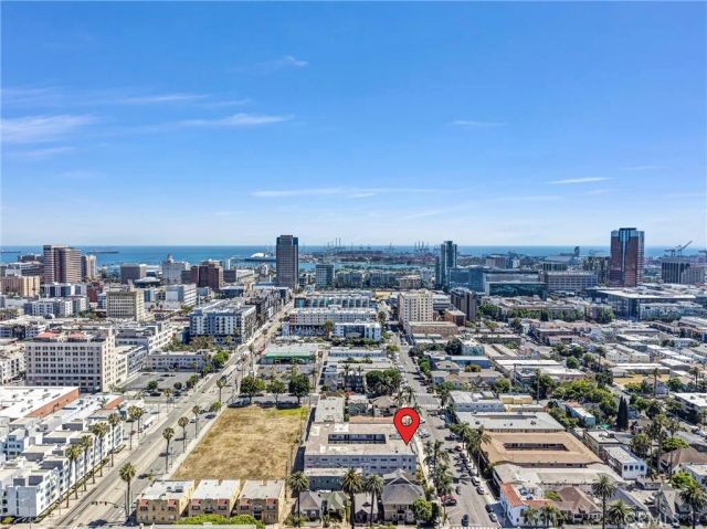 528 Cedar 3A, Long Beach, CA 90802