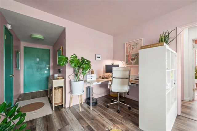 528 Cedar 3A, Long Beach, CA 90802