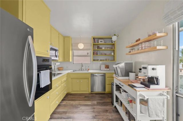 528 Cedar 3A, Long Beach, CA 90802