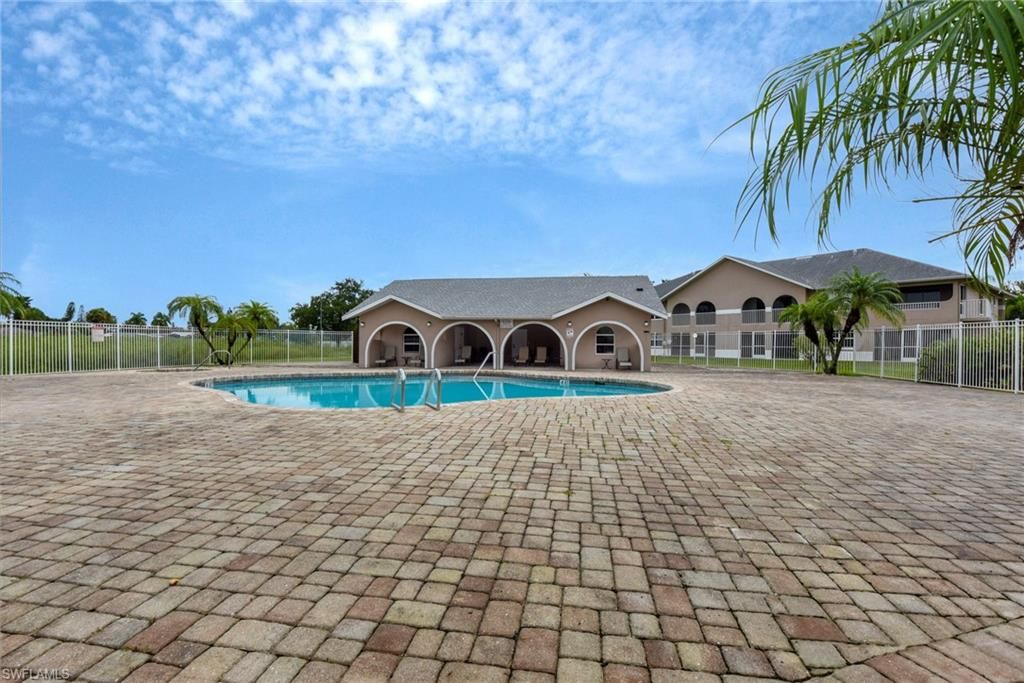 28 Cosmopolitan DR 16, LEHIGH ACRES, FL 33936 — photo 3