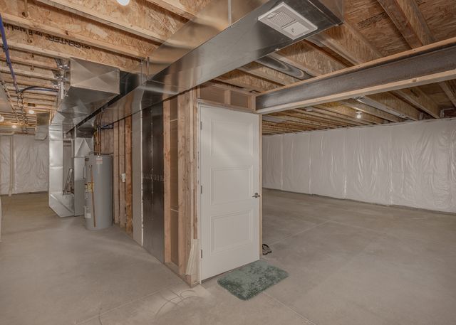 1430 Olde Brandy Lane, Davenport, IA 52807