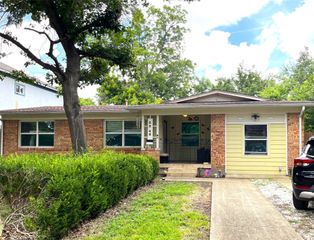 3346 Mayhew Drive, Dallas, TX 75228