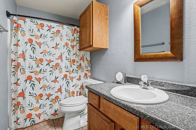 11101 N 120th East Avenue, Owasso, OK 74055