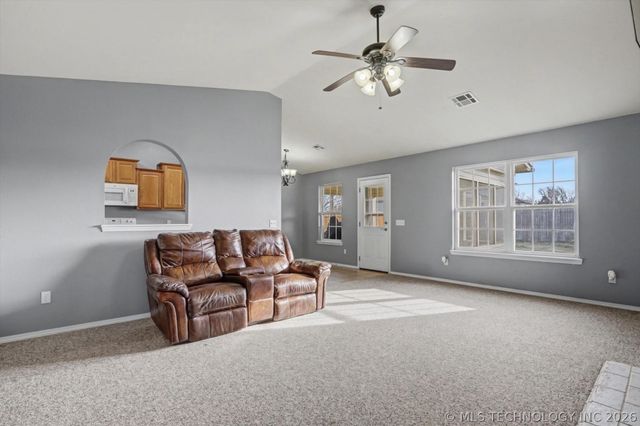 11101 N 120th East Avenue, Owasso, OK 74055