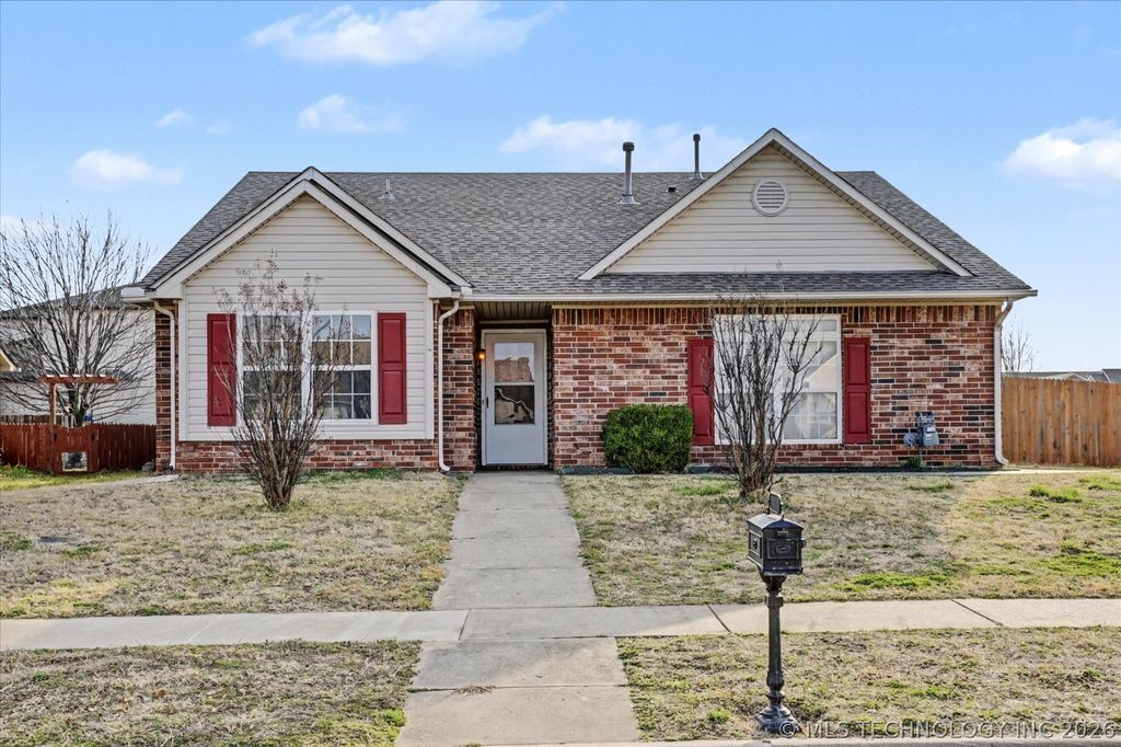 11101 N 120th East Avenue, Owasso, OK 74055