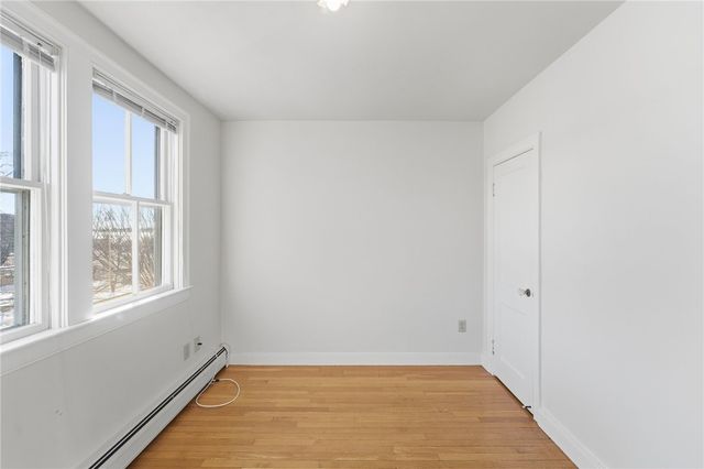 686 Hope Street 3, Bristol, RI 02809