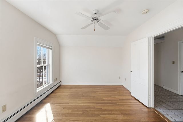 686 Hope Street 3, Bristol, RI 02809