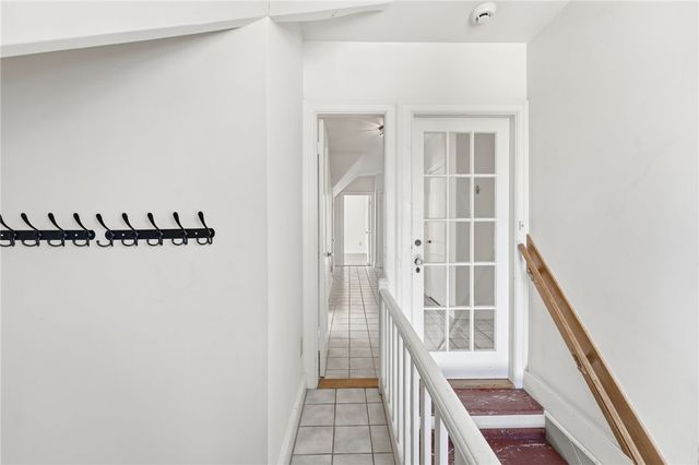 686 Hope Street 3, Bristol, RI 02809