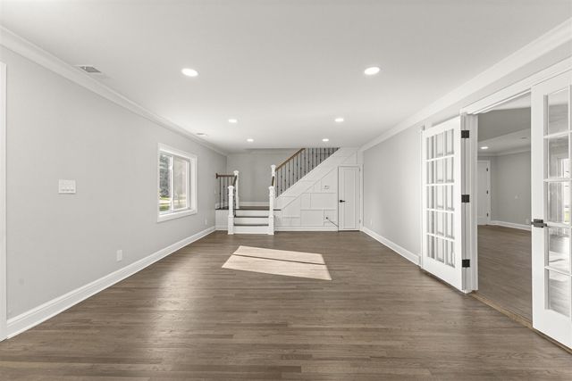 3158 Lafayette Drive, Trenton, MI 48183