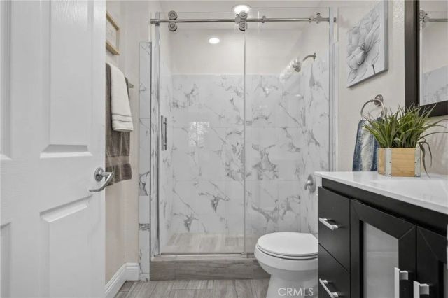 19350 Sherman Way 201, Reseda, CA 91335