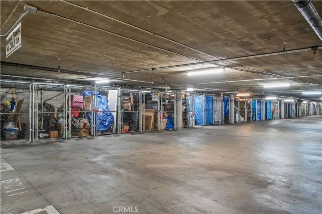 19350 Sherman Way 201, Reseda, CA 91335