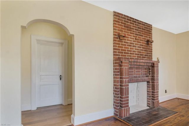 102 Jordan DR, Smithfield, VA 23430