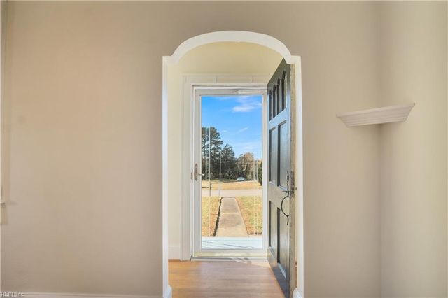 102 Jordan DR, Smithfield, VA 23430