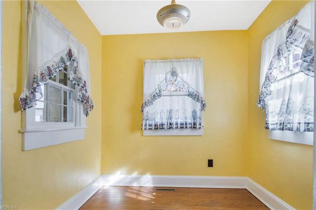 102 Jordan DR, Smithfield, VA 23430