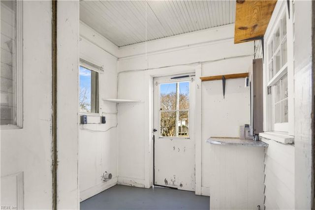 102 Jordan DR, Smithfield, VA 23430