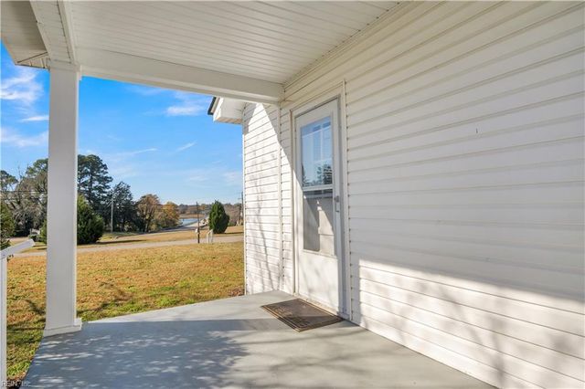 102 Jordan DR, Smithfield, VA 23430