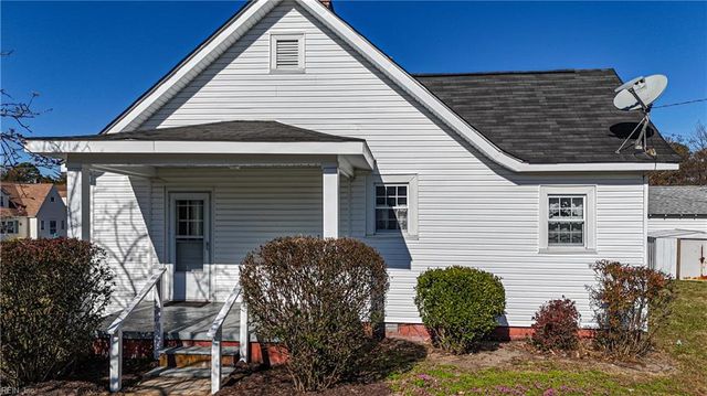 102 Jordan DR, Smithfield, VA 23430