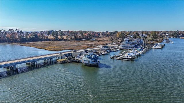 102 Jordan DR, Smithfield, VA 23430