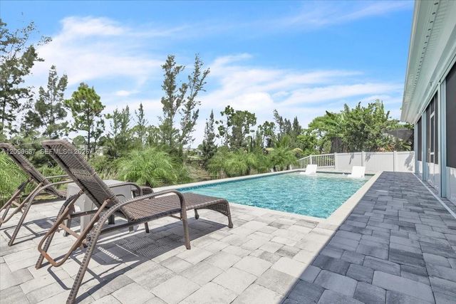 2720 NW 22nd Avenue, Cape Coral, FL 33993