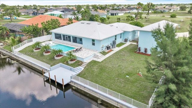 2720 NW 22nd Avenue, Cape Coral, FL 33993