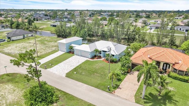 2720 NW 22nd Avenue, Cape Coral, FL 33993