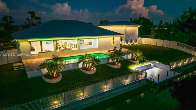 2720 NW 22nd Avenue, Cape Coral, FL 33993