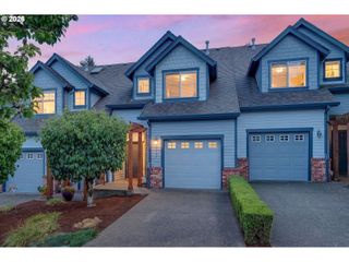 2926 Sw TEXAS St, Portland, OR 97219