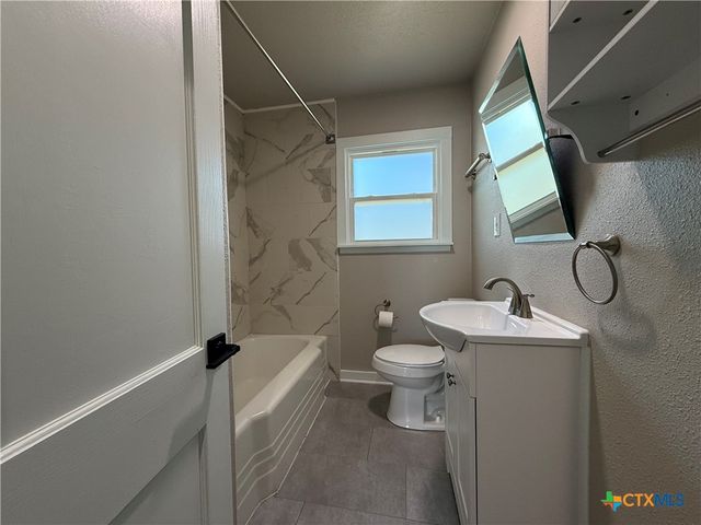 1706 S 41st Street, Temple, TX 76504