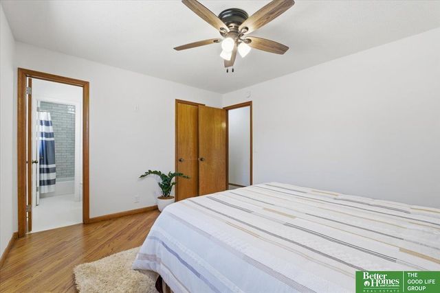 2211 N 137th Street, Omaha, NE 68164