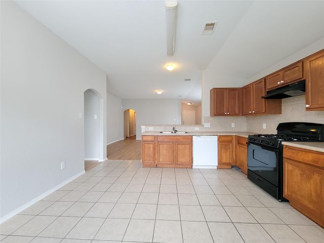 7438 Fox Knoll, Humble, TX 77338