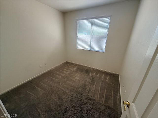 925 Lexington Cross Drive, Las Vegas, NV 89144