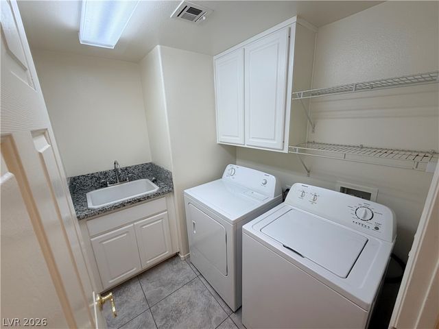 925 Lexington Cross Drive, Las Vegas, NV 89144