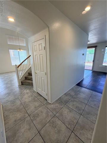 925 Lexington Cross Drive, Las Vegas, NV 89144