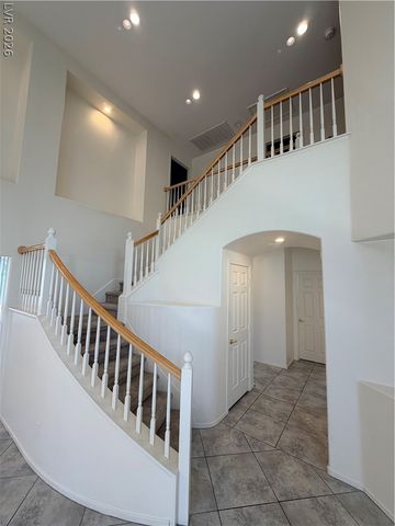925 Lexington Cross Drive, Las Vegas, NV 89144