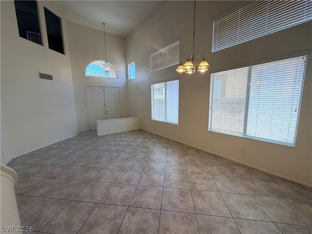 925 Lexington Cross Drive, Las Vegas, NV 89144