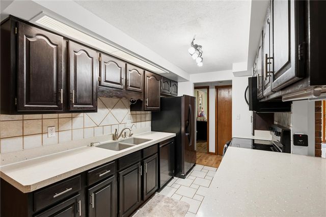 1940 Armstrong Road, Bath Twp, OH 45324