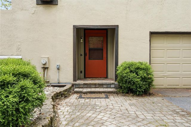 1940 Armstrong Road, Bath Twp, OH 45324